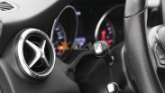 MERCEDES-BENZ CLA 200 1.6 URBAN 16V FLEX 4P AUTOMÁTICO 2016/2017
