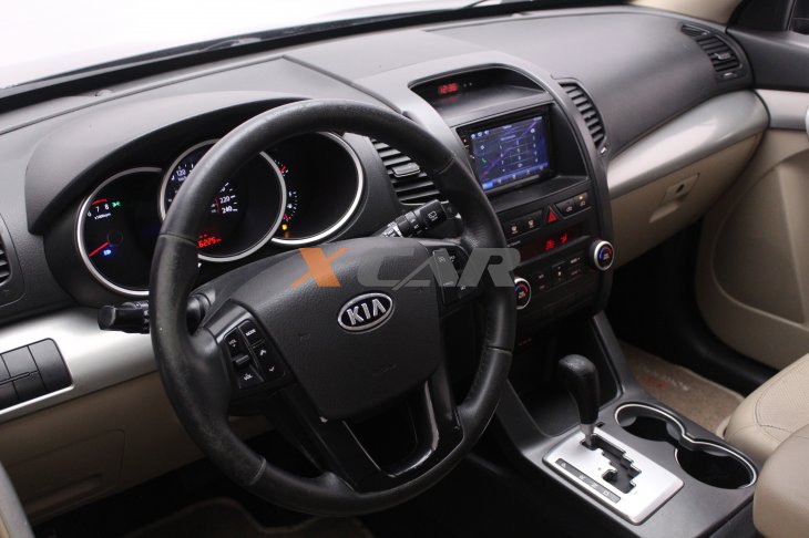 KIA SORENTO 2.4 16V GASOLINA EX AUTOMÁTICO 2011/2012