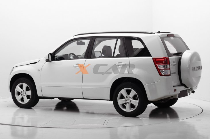 SUZUKI GRAND VITARA 2.0 4X2 16V GASOLINA 4P AUTOMÁTICO 2010/2011