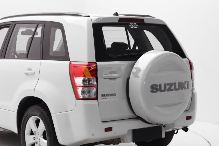 SUZUKI GRAND VITARA 2.0 4X2 16V GASOLINA 4P AUTOMÁTICO 2010/2011