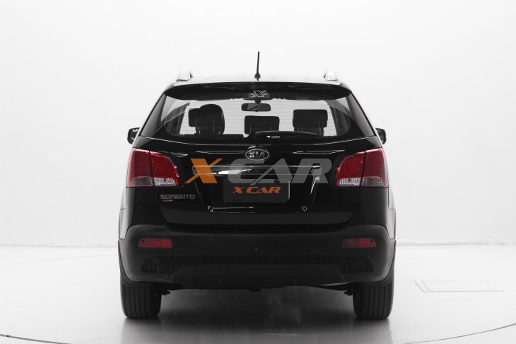 KIA SORENTO 2.4 16V GASOLINA EX AUTOMÁTICO 2011/2012